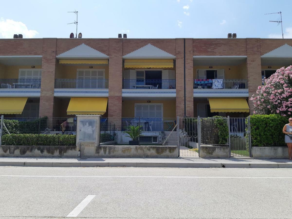 Appartamento Emilia Cupra Marittima Exteriör bild