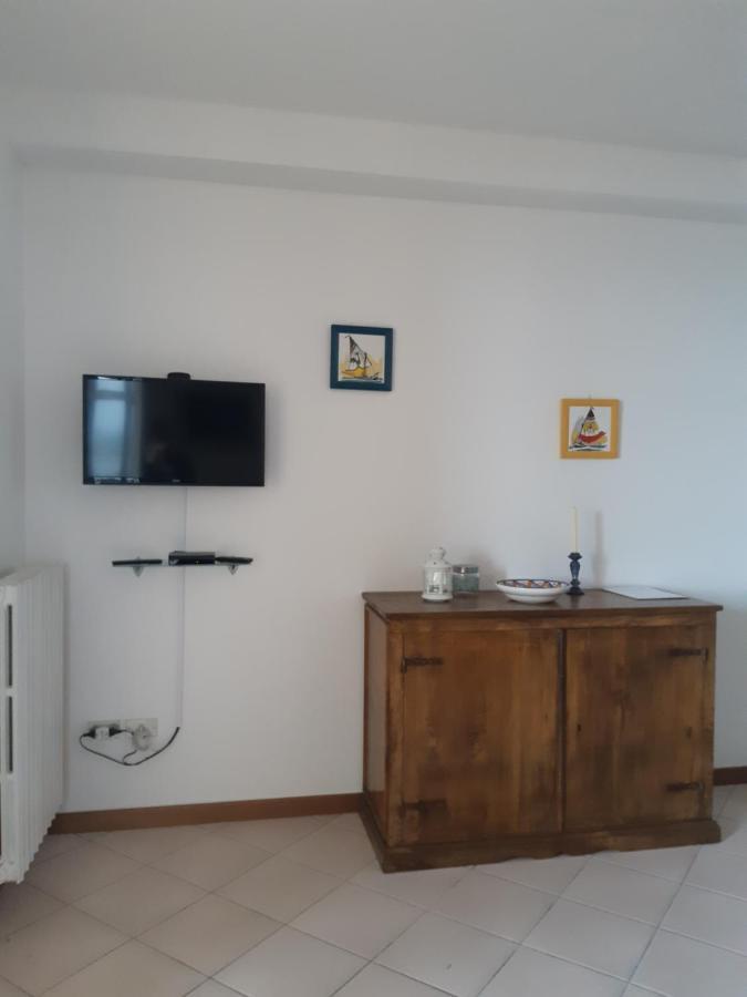 Appartamento Emilia Cupra Marittima Exteriör bild